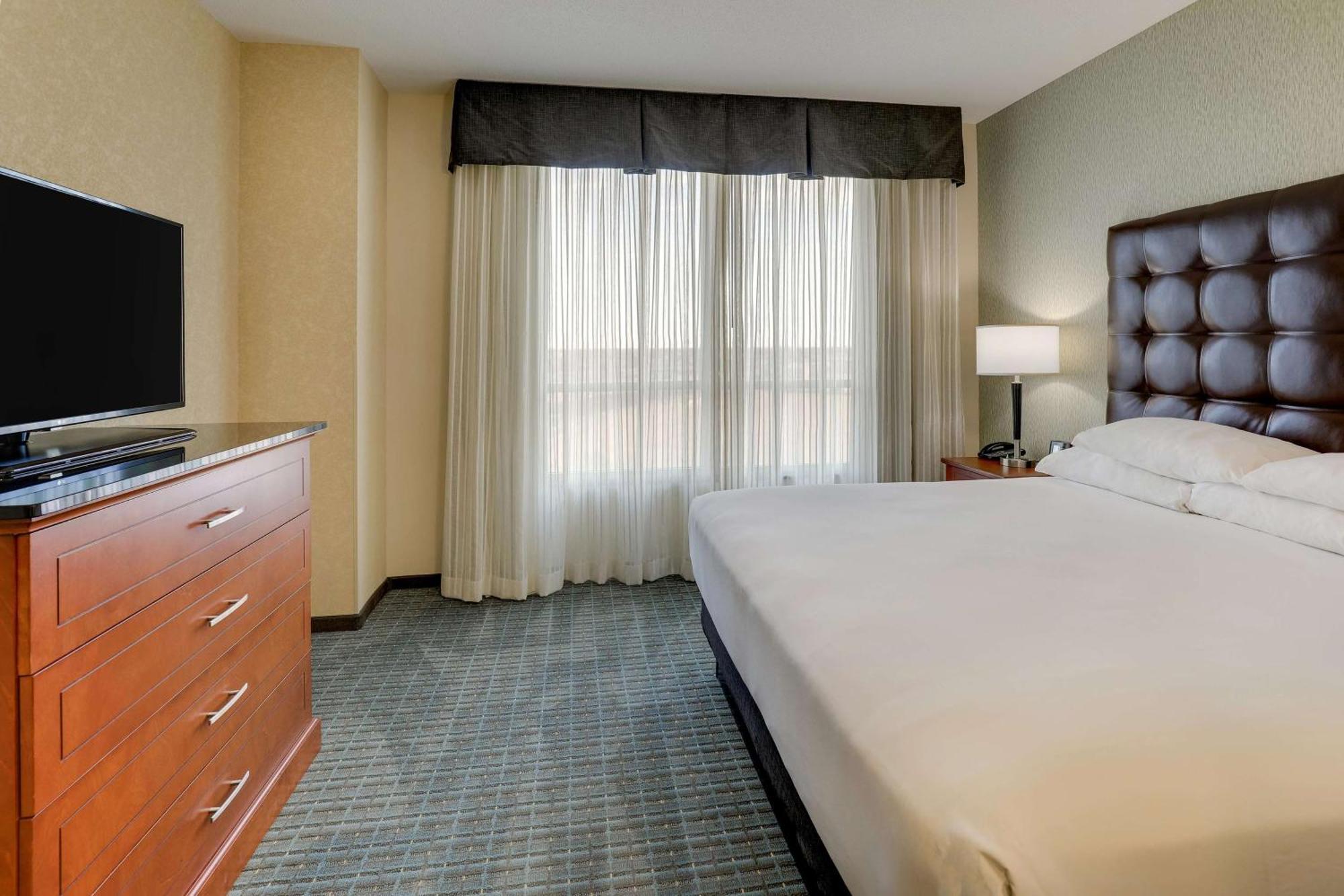 Drury Inn & Suites Phoenix Chandler Fashion Center Ngoại thất bức ảnh