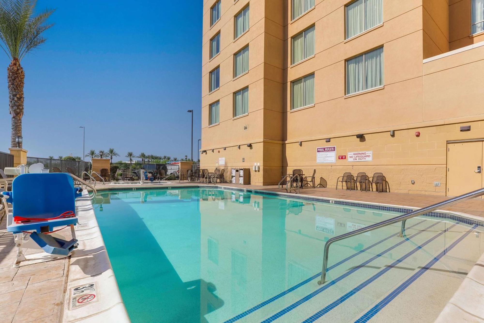 Drury Inn & Suites Phoenix Chandler Fashion Center Ngoại thất bức ảnh